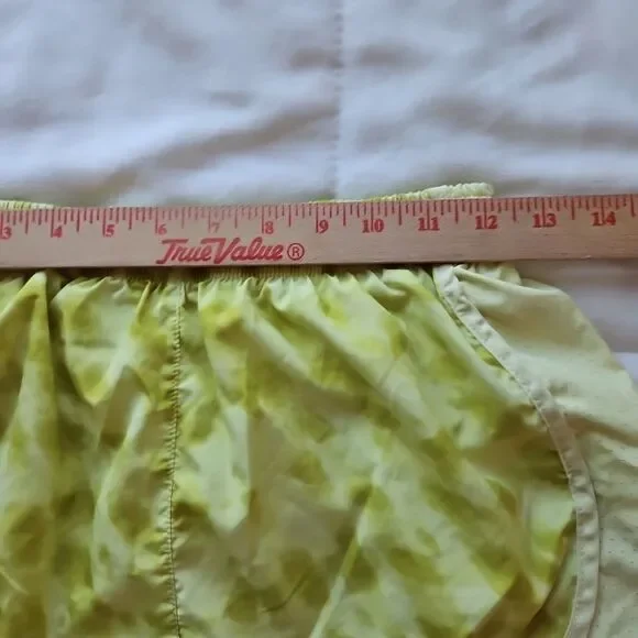 Nike Tempo Printed ‎ Dri fit Running shorts - Picture 6 of 8